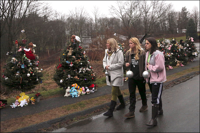 Citizens of Newtown commemorate the life of Sandy Hook Elementary's Victims